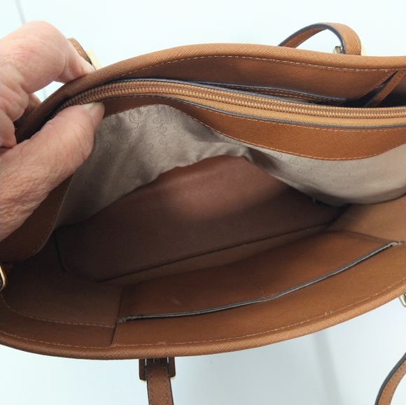 Michael Kors tan ,camel safiano leather tote bag - Picture 6 of 12